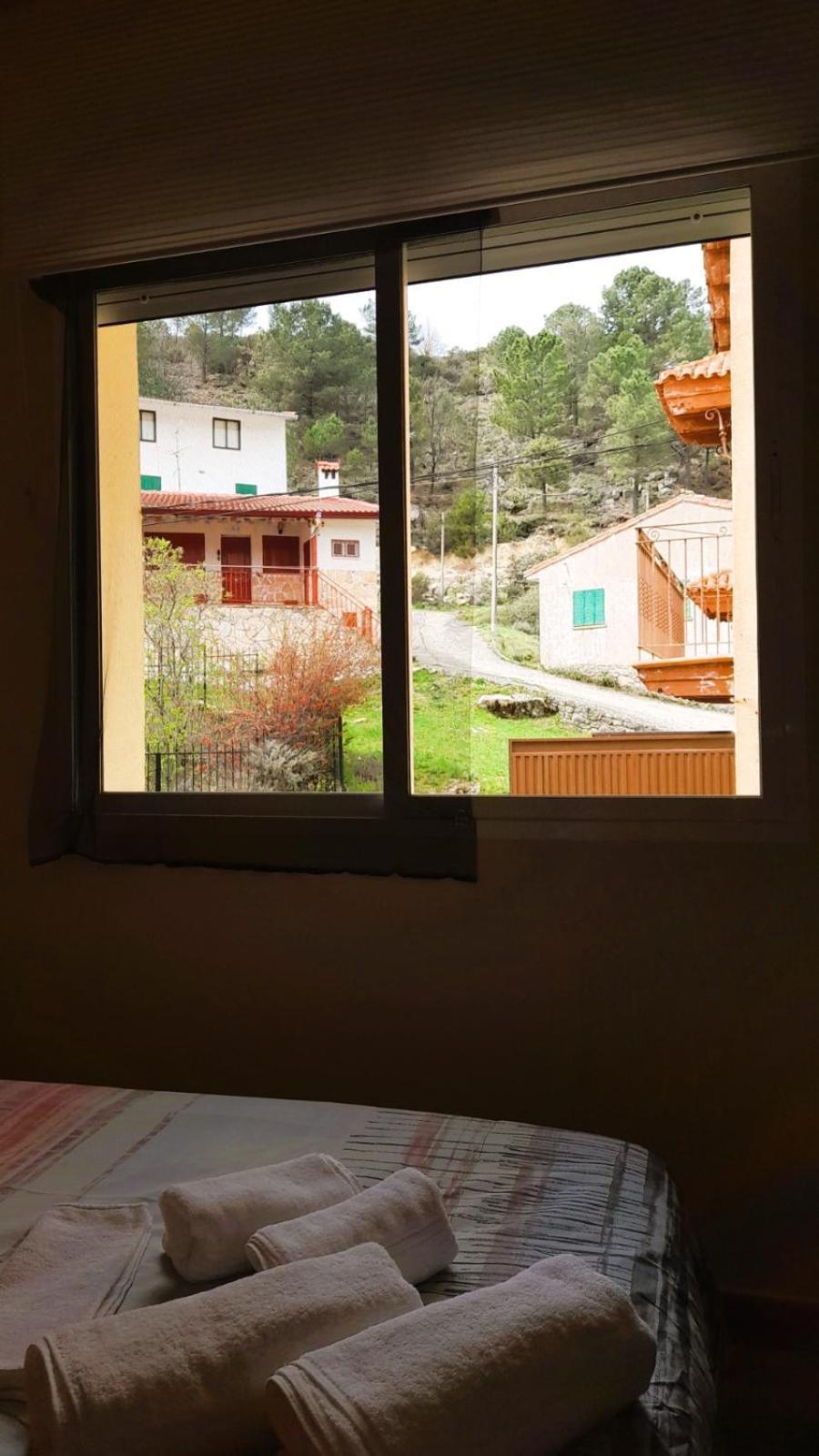 Ferienwohnung La Casona Serranillos Exterior foto