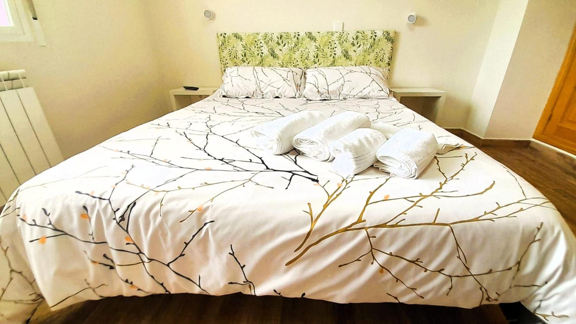 Ferienwohnung La Casona Serranillos Exterior foto