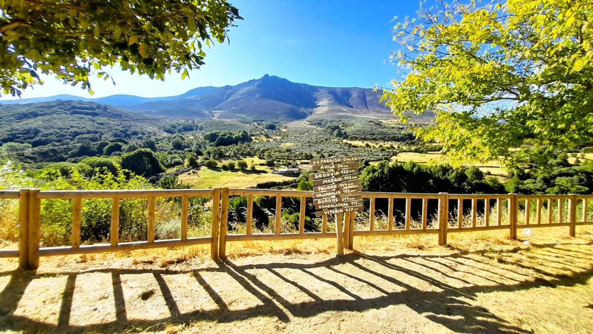 Ferienwohnung La Casona Serranillos Exterior foto